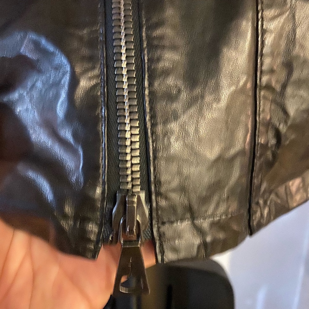 Men's John Varvatos Leather Moto Jacket - Size 50 - Picture 7 of 11